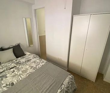 Carrer Joan Lluis Vives, Manises, Valencian Community 46940 - Photo 1