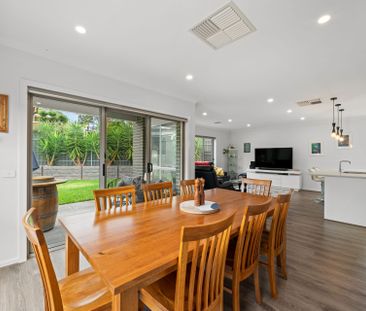 Lovely, Spacious Three Bedroom Home in Redwood Park with Solar! - Photo 6