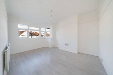 2 bedroom maisonette to rent - Photo 4