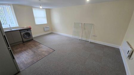 Goschen Street, Southwick, Sunderland, Tyne & Wear, SR5 2LR - Photo 2