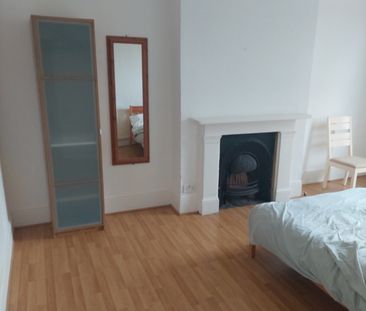 5 Bed Semi-Detached House, Winslade Road, SW2 - Photo 4