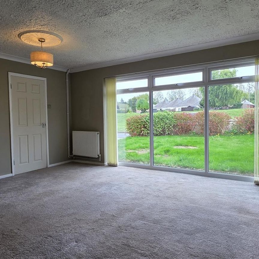 Bakers Furlong, Hereford - Photo 1