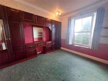 5 bedroom terraced house to rent - Photo 2