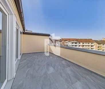 Charming 4.5-Zimmer-Attikawohnung with large balcony and direct lif... - Foto 5