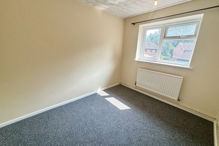 Primrose Close, THETFORD - Photo 3