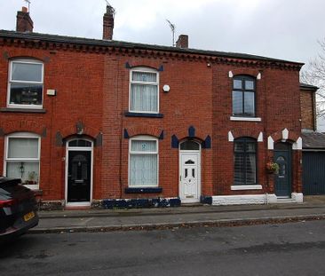 2 bedroom terraced house to rent - Photo 4