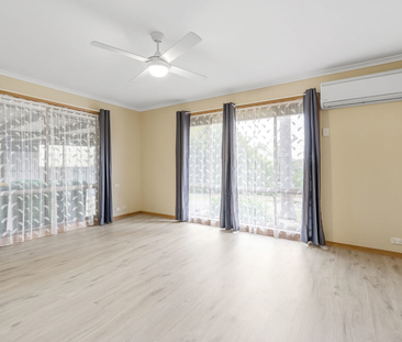 Beautiful Family Home in a Quiet Cul-de-Sac - Photo 3