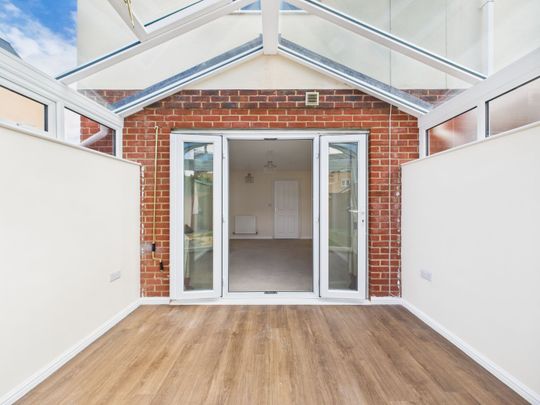4 Bedroom - Photo 1
