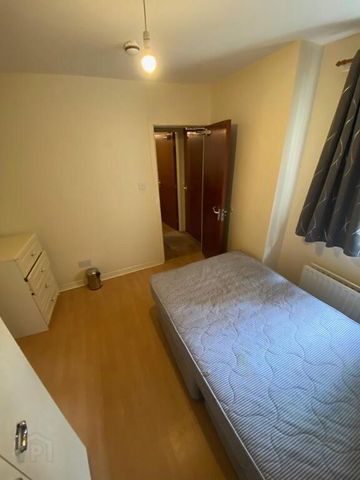 Great Apartment, 36a University Avenue, Queens Quarter, Belfast, BT7 1GY - Photo 3