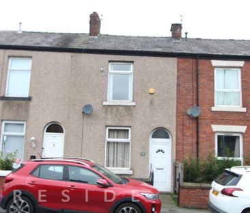 2 bedroom terraced house to rent - Photo 4