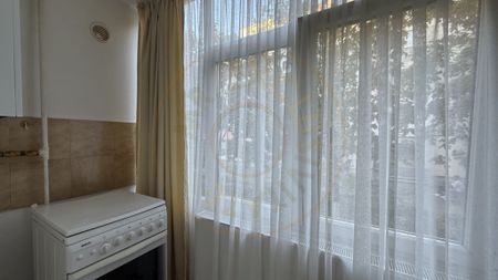 Garsonieră decomandată Pitești -Găvana! - Fotografie 3