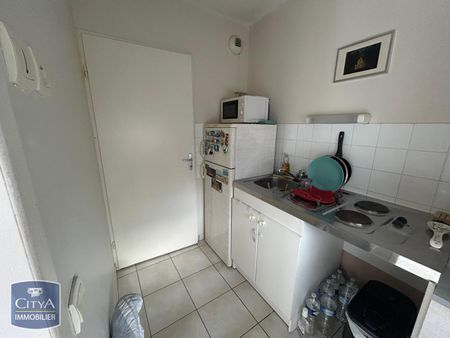 Location Appartement 2 pièces 44m² OIGNIES 62590 - Photo 5