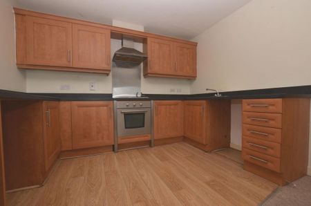 2 bedroom apartment to rent - Photo 3