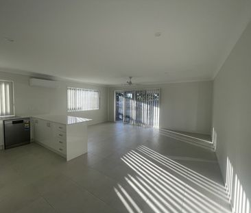 Brand New Family Home! - Photo 1