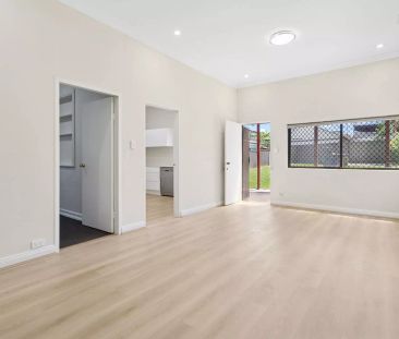 19 Beresford Avenue, Croydon Park - Photo 2