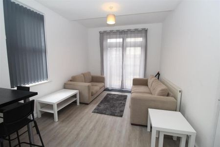 5 bedroom house to rent - Photo 3