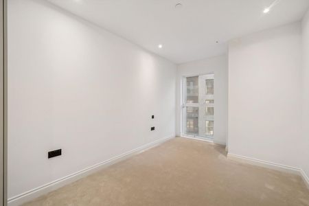 Presenting this brand new 2 bedroom apartment, set moments away from the river. - Photo 5