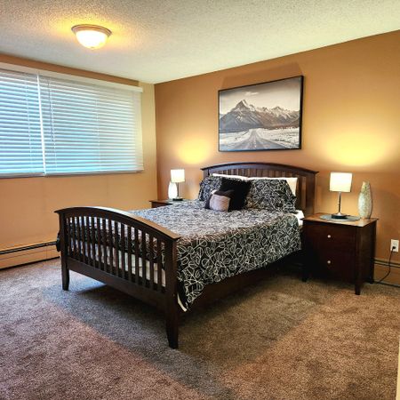 Unit 401, 4902 - 37 Street, Red Deer AB - Photo 2