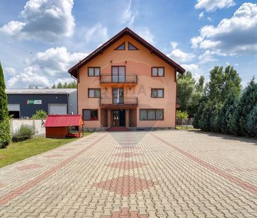 Vilă de închiriat în Zărnești – 9 camere, ideală ... - Fotografie 3