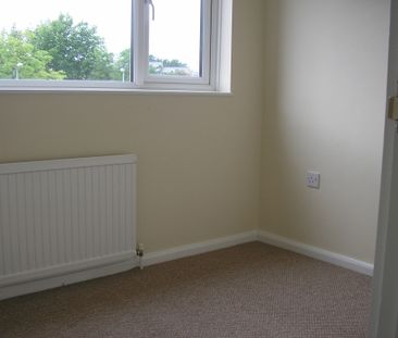 3 Bed Terrace House to Let in Peterborough - Photo 5