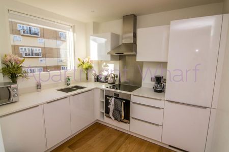 1 bedroom in a flat share to rent - Photo 5