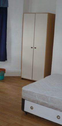 5 bedroom student HMO property - Photo 1