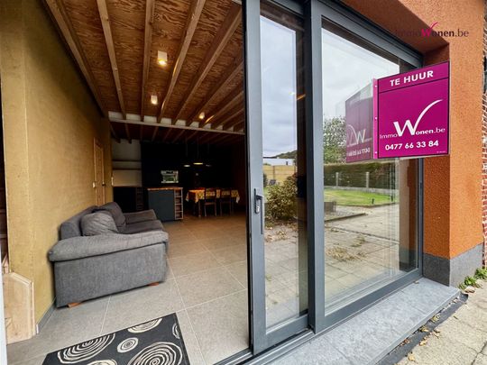 Tinne van ImmoWonen.be verhuurt dit fijne huisje met garage - Foto 1