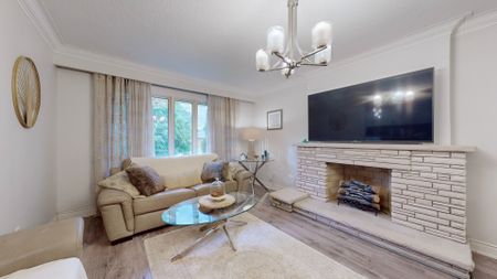 For Lease - 11 Elynhill Drive, Toronto, Ontario - Photo 2