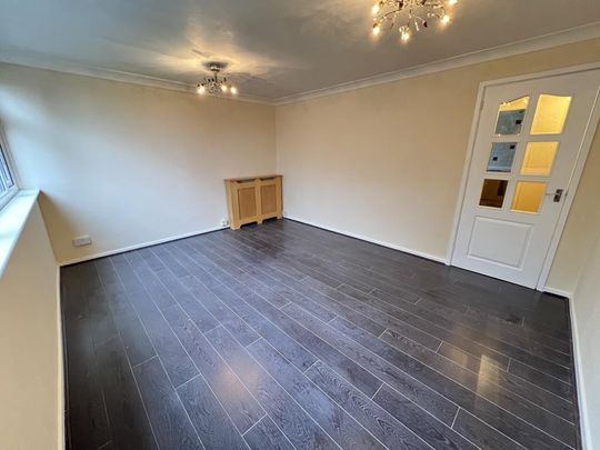 Greendale Road, Coventry, Cv5 8lp, Whoberley - Photo 1