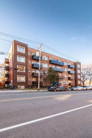 4390 Grand Boulevard - Photo 5