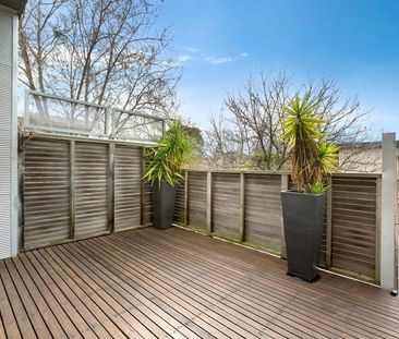 2/1411 Malvern Road, Malvern - Photo 4