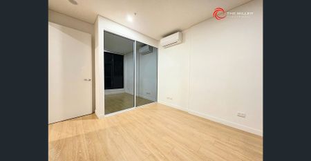 Oversized 1bedder | 3min to Station - Photo 3