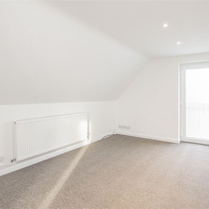 1 bed Flat To Let - Photo 1