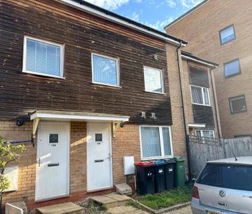 2 bedroom semi-detached house to rent - Photo 6