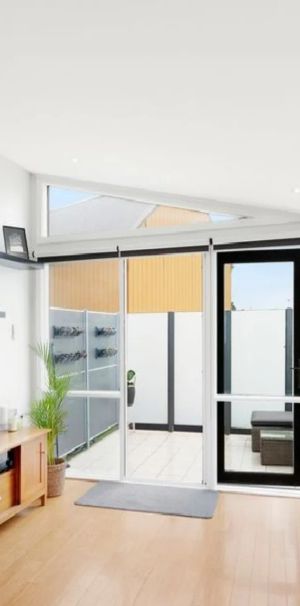 Townhouse with Large Balcony Plus Courtyard - Photo 1