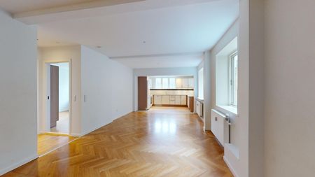 <b>Herskabelig 2-værelses lejlighed med central placering</b><br> - Photo 4