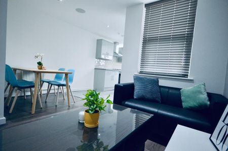 3 bedroom terraced house to rent - Photo 2