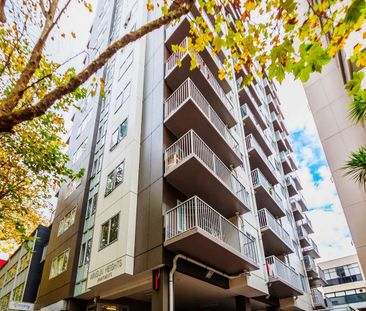 CITY CENTRAL - 1 Bedroom Apartment - Photo 4