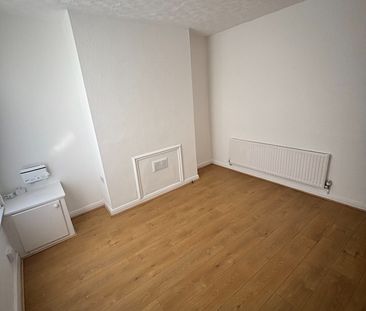 2 Bed Terraced House, Tudor Street, L6 - Photo 3