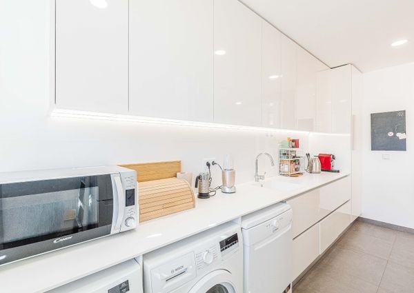 APARTAMENTO T2+1 NA AV ESTADOS UNIDOS DA AMÉRICA - LISBOA