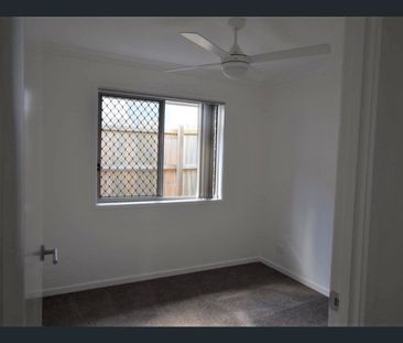 Stylish Lowset Family Home - Photo 2