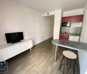 Location Appartement 1 pièce 32m² TOURS 37000 - Photo 2