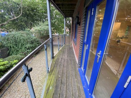 Flowerpot Lane, St Thomas, Exeter, Devon, EX4 - Photo 5