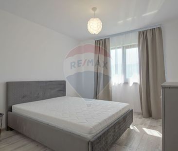 Casă / Vilă cu 4 camere de inchiriat - Fotografie 4