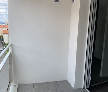 Location Appartement 2 pièces 33m² CLERMONT FERRAND 63000 - Photo 5