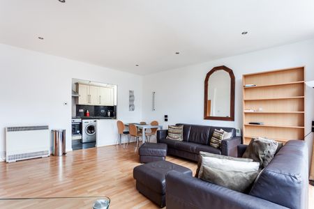 2 Bed Flat, Newington Causeway, SE1 - Photo 3