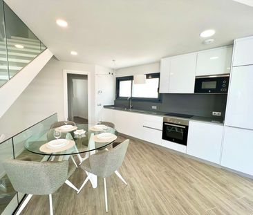 Ground Floor Apartment in Estepona - Photo 3