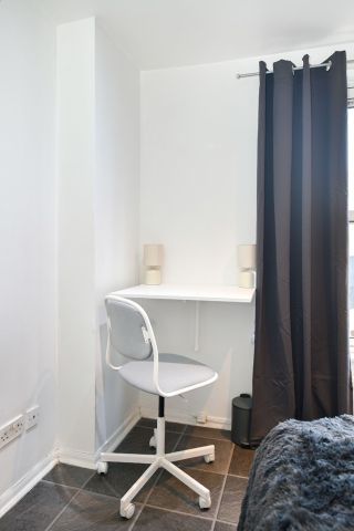 4 Bed Terraced House, Nursery Road, SW9 - Photo 4