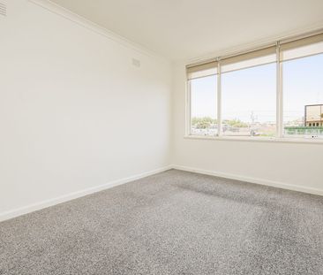 Location, Lifestyle, Latte's – Love It - Photo 2