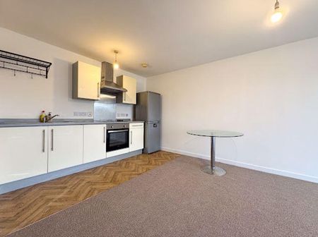 2 bedroom apartment to rent - Photo 5